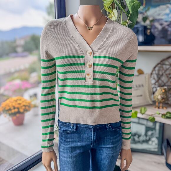 NWT-Karsyn Striped Henley Pullover by Blue Rain of Francesca's, Women's X-Small - Picture 4 of 10